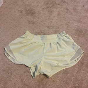 Hotty Hot Low-Rise Lined Short 2.5"